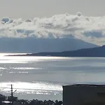 Apartamento Tranquil Seaview With Private Pool In *