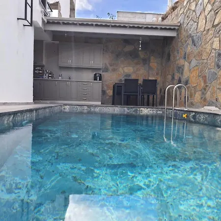 Apartament Tranquil Seaview With Private Pool In *