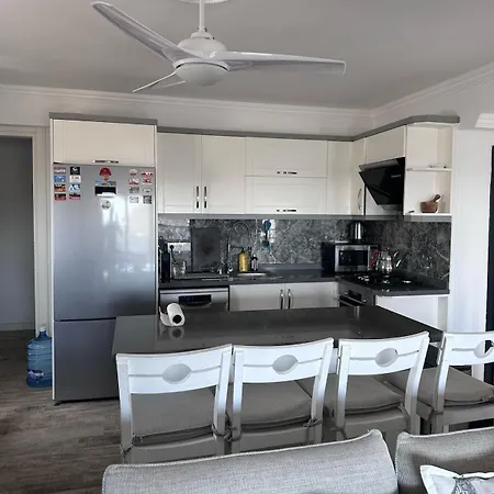 Tranquil Seaview With Private Pool In بودروم