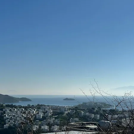 公寓 Tranquil Seaview With Private Pool In *