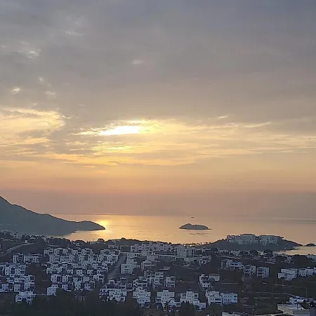 Tranquil Seaview With Private Pool In *