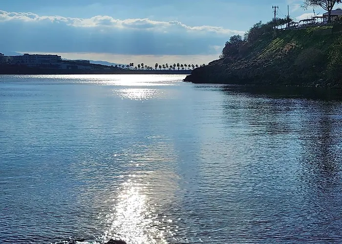 Daire Tranquil Seaview With Private Pool In *