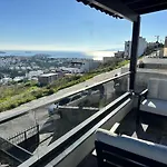 Daire Tranquil Seaview With Private Pool In *