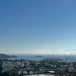 Daire Tranquil Seaview With Private Pool In *