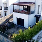 Daire Tranquil Seaview With Private Pool In