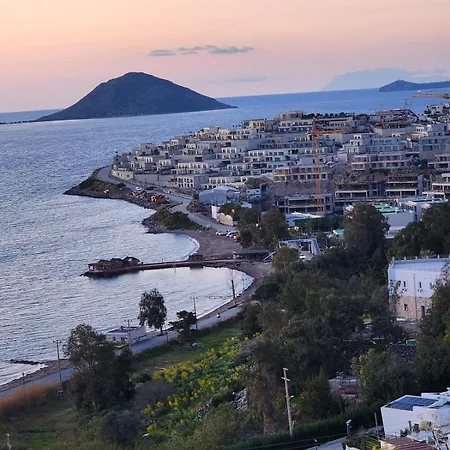 Tranquil Seaview With Private Pool In Apartman