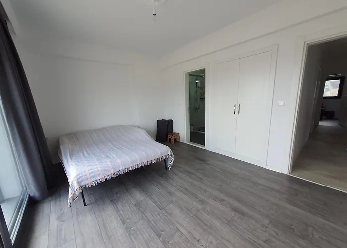 Tranquil Seaview With Private Pool In Бодрум