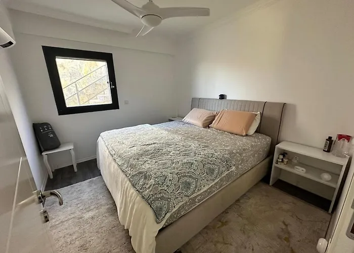 Апартаменты Tranquil Seaview With Private Pool In Бодрум